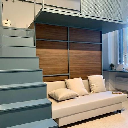 Lovely Studio Flat In Bocconi Milano Exteriör bild